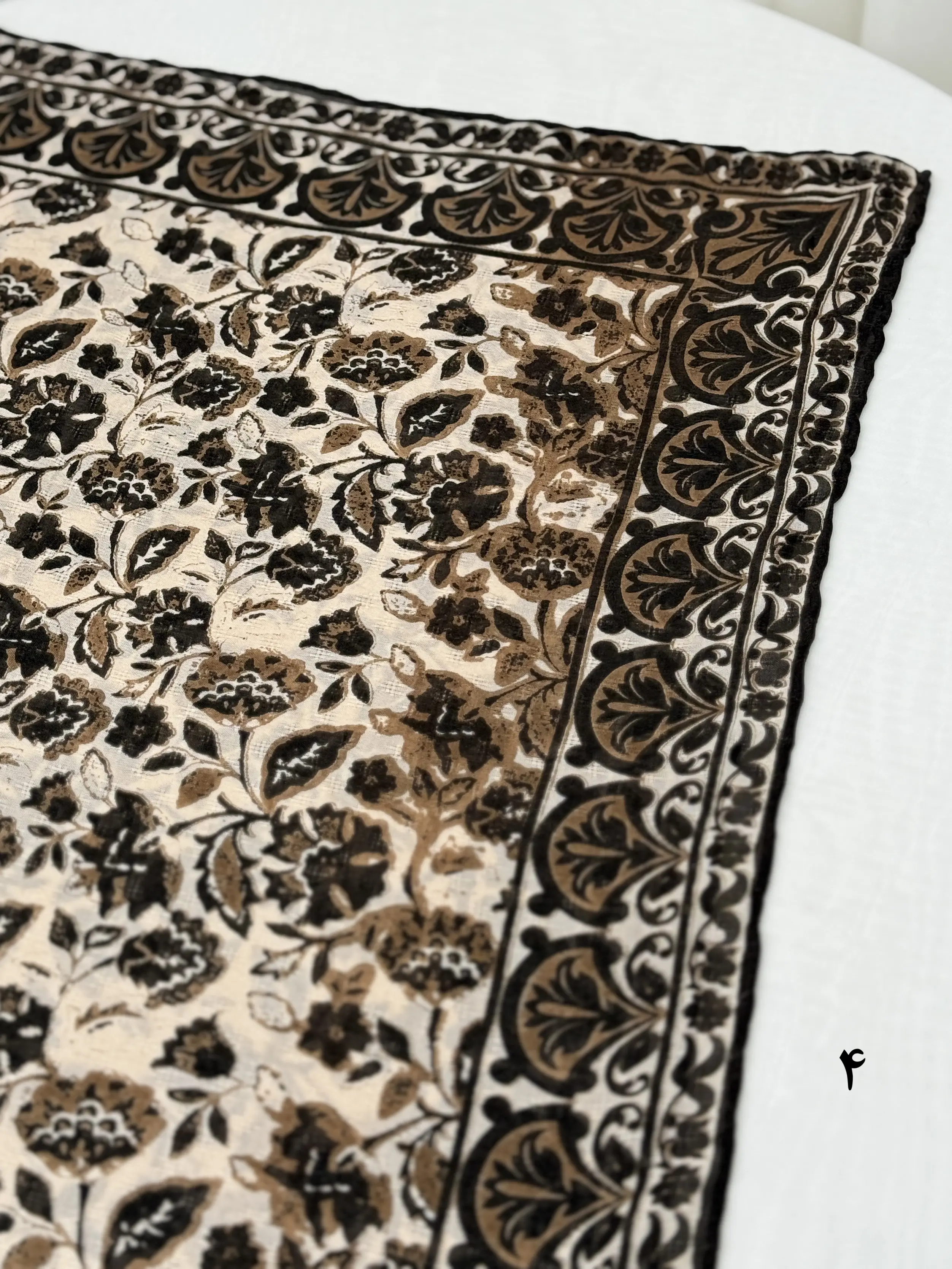 روسری زنانه گارزا